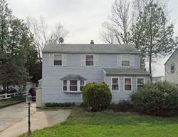 Pre-foreclosure in  BROWNING RD Merchantville, NJ 08109