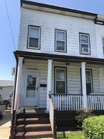 Pre-foreclosure Listing in 148TH ST WHITESTONE, NY 11357