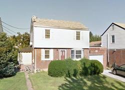 Pre-foreclosure in  ANDREWS RD Mineola, NY 11501