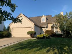 Pre-foreclosure in  COTTAGE GROVE CIR Pataskala, OH 43062
