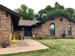 Pre-foreclosure in  NW 11TH ST Oklahoma City, OK 73127