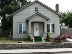 Pre-foreclosure in  W 10TH AVE Eugene, OR 97402