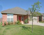 Pre-foreclosure in  S POINTE LN Mustang, OK 73064