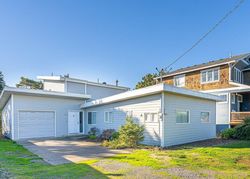 Pre-foreclosure Listing in NW 16TH ST LINCOLN CITY, OR 97367