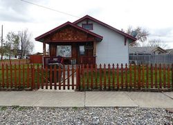 Pre-foreclosure in  6TH ST Baker City, OR 97814