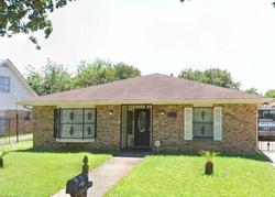 Pre-foreclosure in  DEERFIELD DR New Orleans, LA 70127
