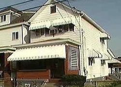 Pre-foreclosure in  9TH ST Mc Kees Rocks, PA 15136