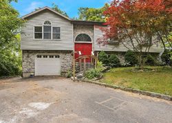 Pre-foreclosure Listing in FRANKLIN ST BECHTELSVILLE, PA 19505