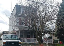 Pre-foreclosure in  E KNOWLES AVE Glenolden, PA 19036