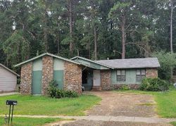 Pre-foreclosure in  ROMINE RD Little Rock, AR 72205