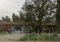 Pre-foreclosure in  LOCUST AVE Manteca, CA 95337