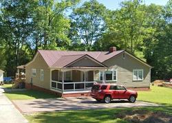 Pre-foreclosure in  CASTELL DR Greenville, SC 29617