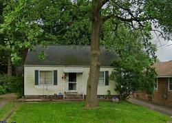 Pre-foreclosure in  18TH ST NW Canton, OH 44703