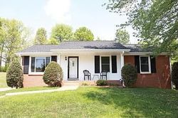 Pre-foreclosure in  CAYCE DR Clarksville, TN 37042
