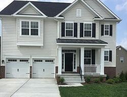 Pre-foreclosure in  TOADSTONE DR Reisterstown, MD 21136