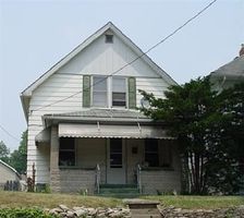 Pre-foreclosure in  JERMAIN DR Toledo, OH 43606