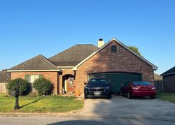 Pre-foreclosure in  QUIET MEADOWS DR Youngsville, LA 70592