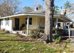 Pre-foreclosure in  TOM DREHR RD Pride, LA 70770