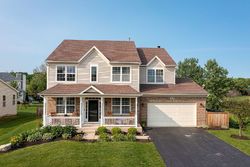 Pre-foreclosure in  SWEET CLOVER WAY Wauconda, IL 60084