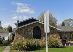 Pre-foreclosure in  RIDGELAND AVE Oak Lawn, IL 60453