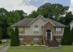 Pre-foreclosure in  FLINT PARC CIR Bessemer, AL 35022