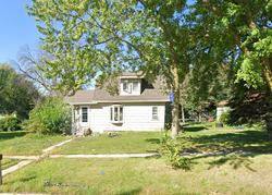 Pre-foreclosure in  8TH AVE NE Independence, IA 50644