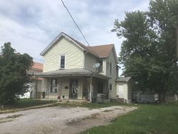 Pre-foreclosure in  W WASHINGTON ST Centerville, IA 52544