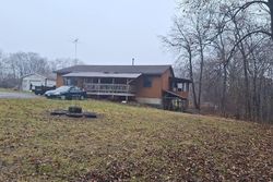 Pre-foreclosure in  W US HIGHWAY 6 Valparaiso, IN 46385