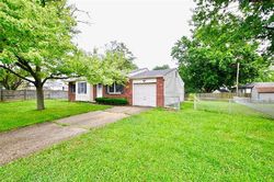 Pre-foreclosure in  GABLE DR Indianapolis, IN 46229