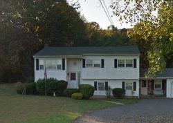 Pre-foreclosure in  MOUNT VERNON RD Southington, CT 06489