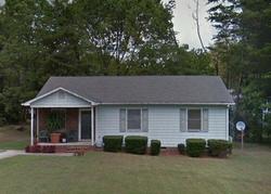 Pre-foreclosure in  KINGS FOREST CT Greensboro, NC 27405