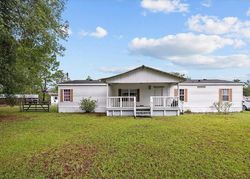 Pre-foreclosure in  GOLDEN OAK LN Keystone Heights, FL 32656