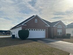 Pre-foreclosure in  NEWPORT IS Centerville, GA 31028