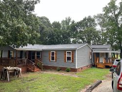 Pre-foreclosure in  CHEROKEE DR Bowman, GA 30624