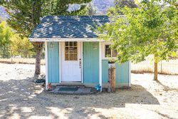 Pre-foreclosure in  FALLEN OAK RD Tollhouse, CA 93667