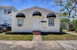 Pre-foreclosure in  18TH ST West Palm Beach, FL 33407