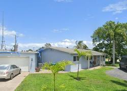 Pre-foreclosure in  LAKESHORE DR West Palm Beach, FL 33407