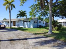  Lakeshore Dr, West Palm Beach FL