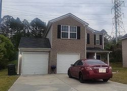Pre-foreclosure in  LAUREL RIDGE DR Atlanta, GA 30344