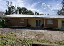 Pre-foreclosure in  DEW DROP LN Tampa, FL 33625