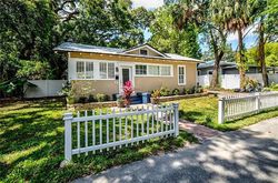 Pre-foreclosure in  HAMILTON HEATH DR Tampa, FL 33604