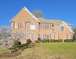 Pre-foreclosure in  KINGSGATE CT NW Acworth, GA 30101
