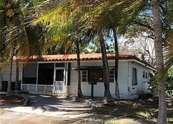 Pre-foreclosure in  NE 2ND PL Dania, FL 33004