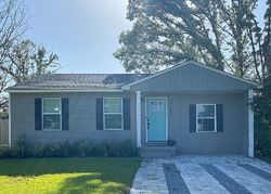 Pre-foreclosure in  NEW YORK AVE Lynn Haven, FL 32444