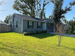 Pre-foreclosure in  NEW YORK AVE Lynn Haven, FL 32444