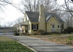 Pre-foreclosure Listing in MAYS CHAPEL RD LUTHERVILLE TIMONIUM, MD 21093