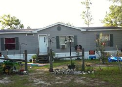 Pre-foreclosure in  NE 117TH PL Bronson, FL 32621