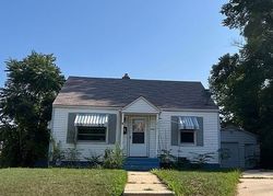 Pre-foreclosure in  SUNSET CT Rockford, IL 61102