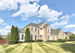 Pre-foreclosure in  PROVIDENCE RIDGE DR Chantilly, VA 20152