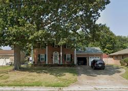 Pre-foreclosure in  CORNELL DR Newport News, VA 23608